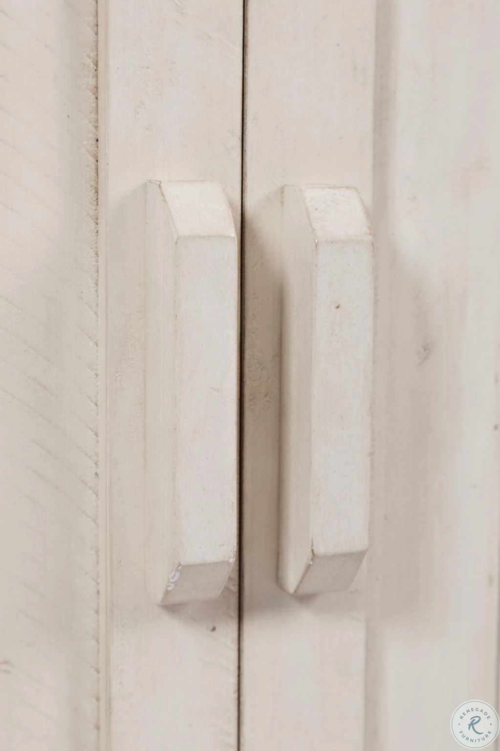 Madison County Vintage White Server With Hutch - Image 9