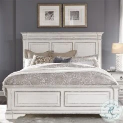 Abbey Park Antique White Queen Panel Bed